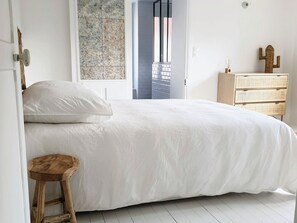 6 bedrooms, free WiFi