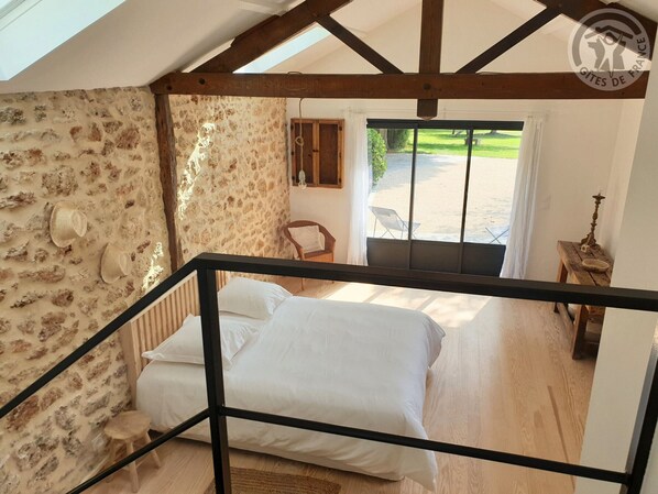 6 bedrooms, free WiFi