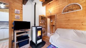 TV, DVD player, stereo