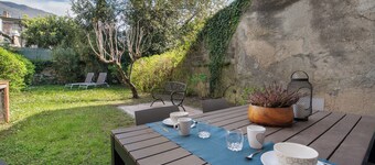 Apartment 'Il Giardino Segreto' with Lake View, Private Terrace and Wi-Fi