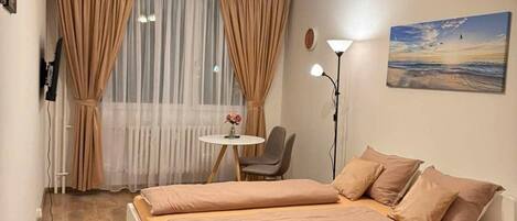 Apartment | 2 bedrooms, free WiFi, bed sheets