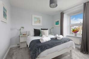 2 Schlafzimmer, Bügeleisen/Bügelbrett, WLAN, Bettwäsche