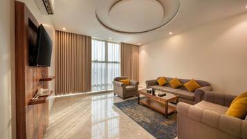 Family Suite | Street view