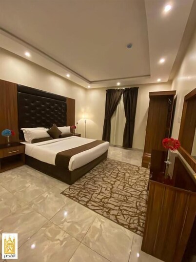 Al Qasr Hotel Suites - Al Iskan District