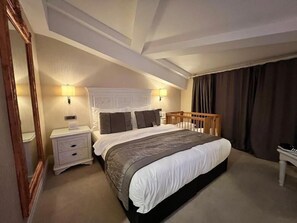 Basic Double Room | Free WiFi - Hagia Sophia Joyful  Hotel (Istanbul)