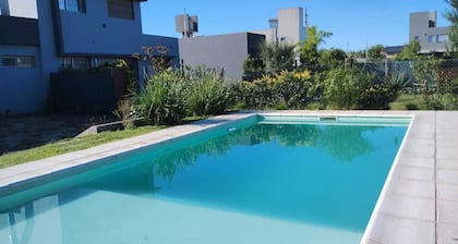 ¡A 20 minutos de Rosario! Casa ideal para desconectar de la rutina.