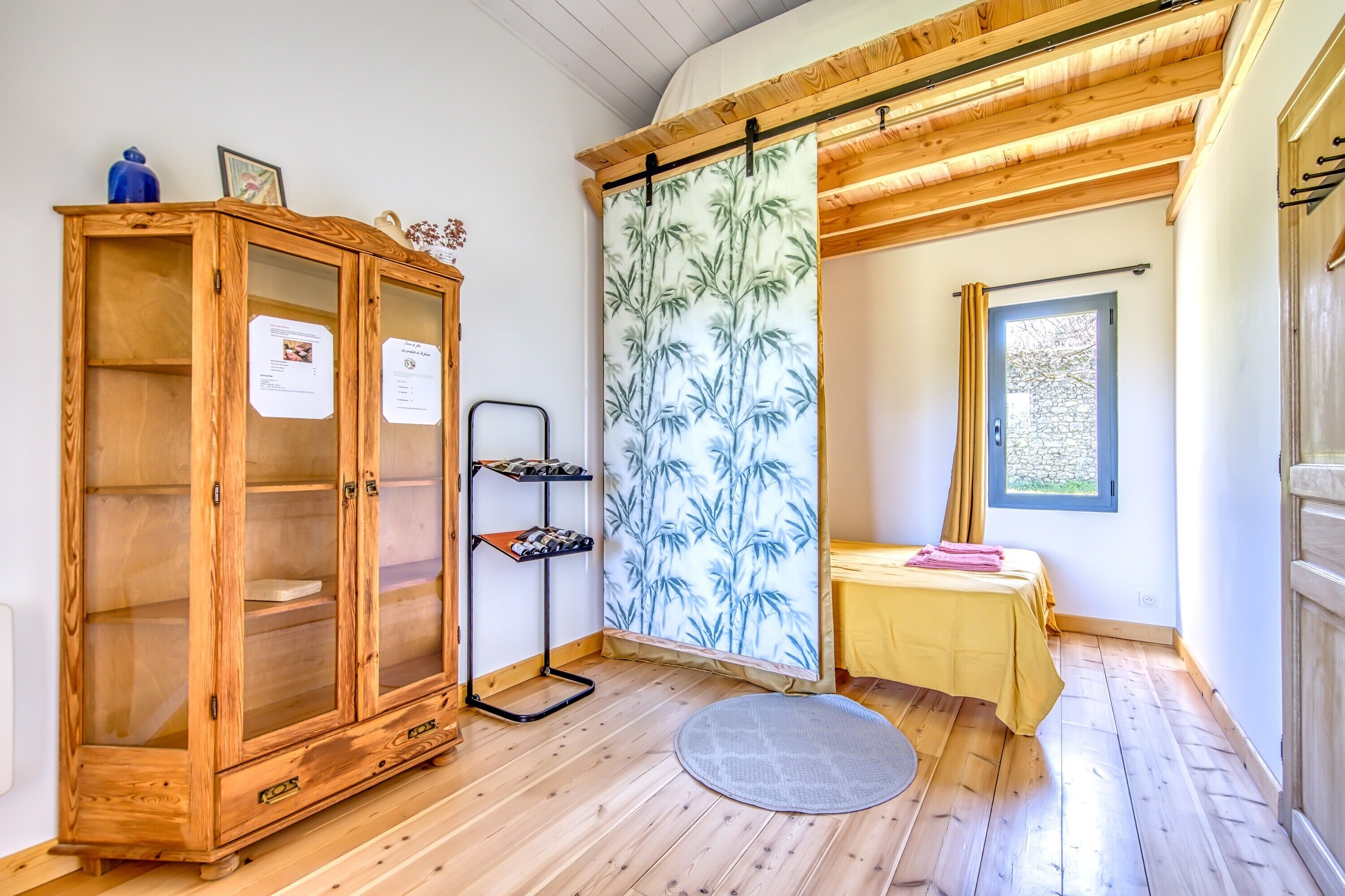 3 habitaciones, tabla de planchar con plancha y wifi gratis 