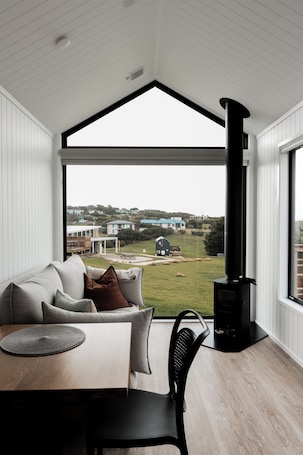 Vila, vista parcial para o oceano | 1 quarto, Wi-Fi de cortesia