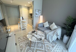 Apartment, 1 Bedroom, Sauna | Living room