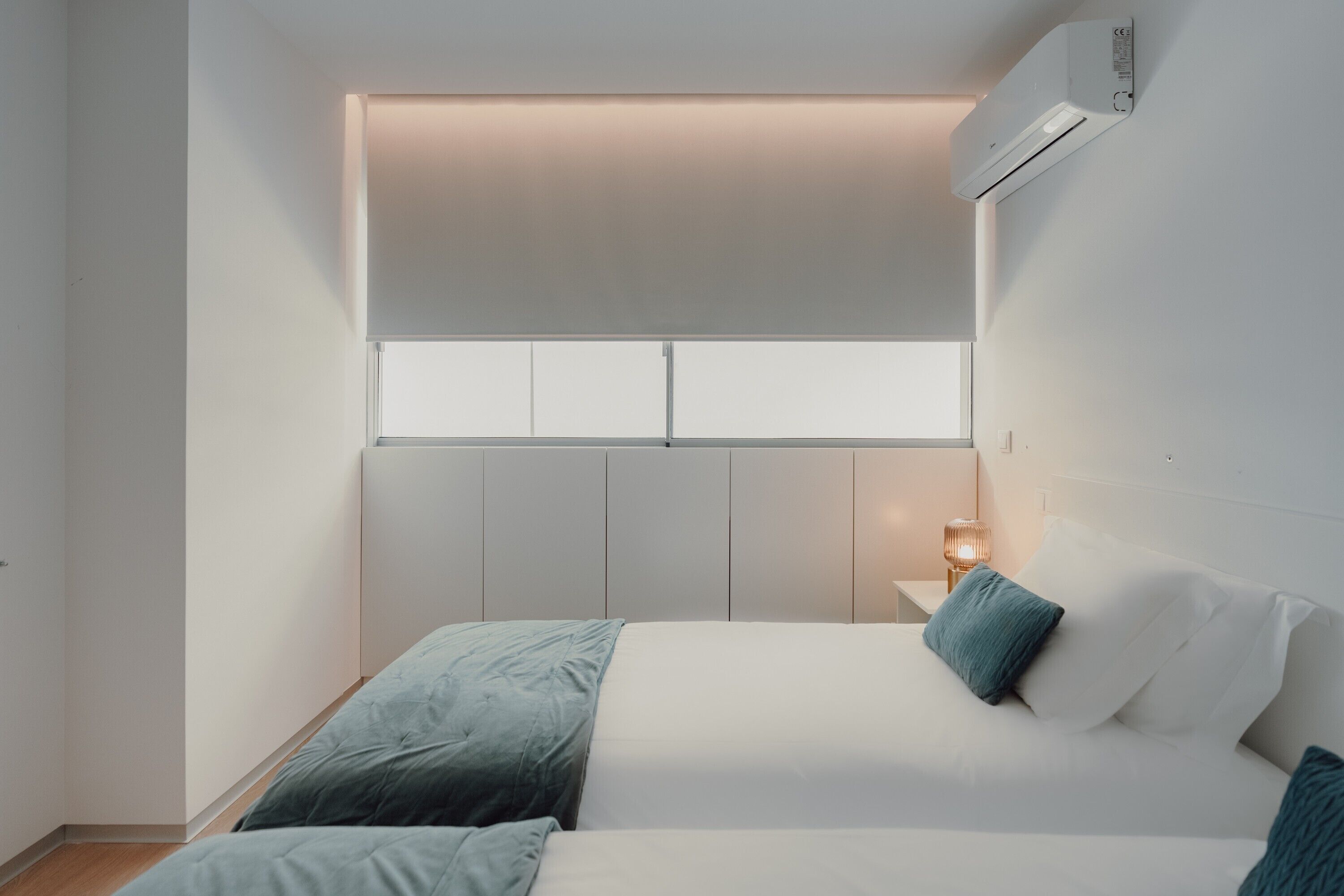 2 habitaciones, tabla de planchar con plancha y wifi gratis 