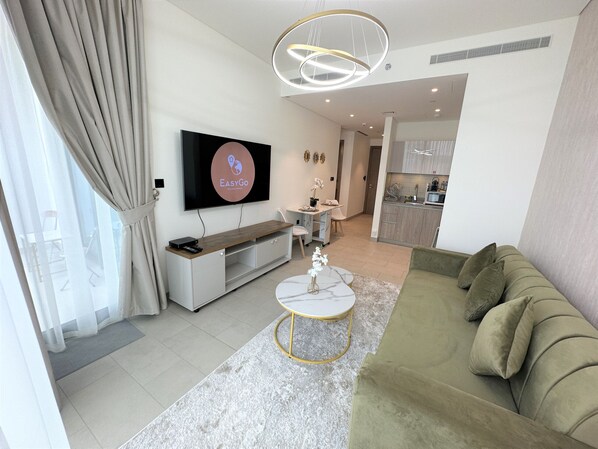 Interior entrance - Easygo-indulging 1bdr Sobha Waves (Dubai)
