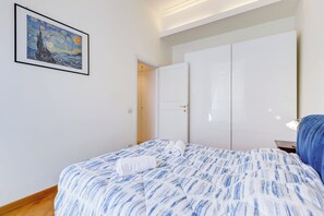 Blackout curtains, iron/ironing board, free WiFi - Crescenzio St Peter House  (Rome)