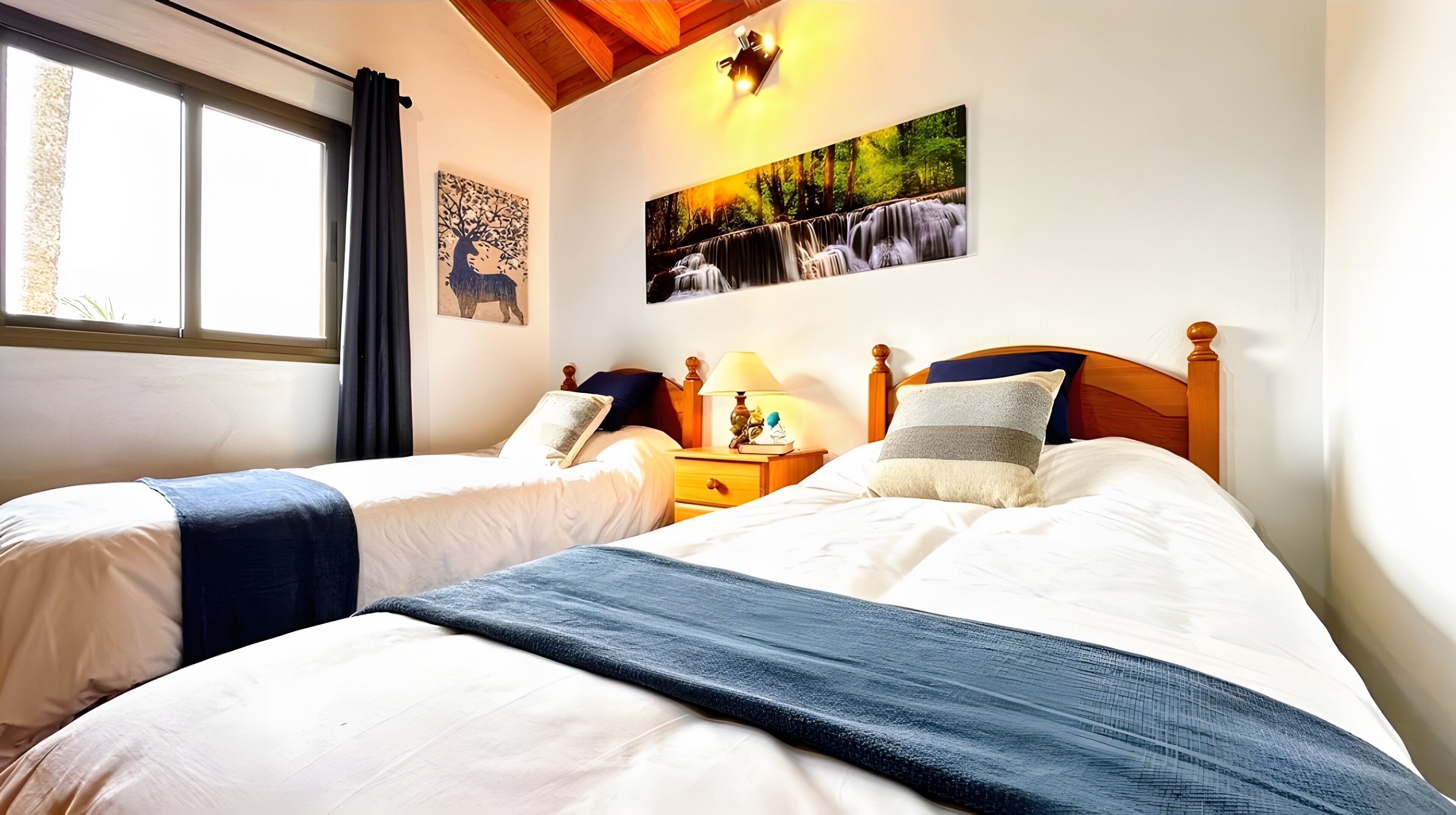 1 dormitorio, tabla de planchar con plancha, wifi gratis y ropa de cama