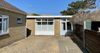 3 Schlafzimmer Unterkunft in Callantsoog