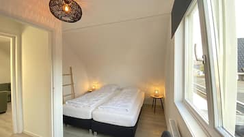 2 bedrooms, free WiFi