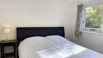 2 slaapkamers, reisbedje, gratis wifi