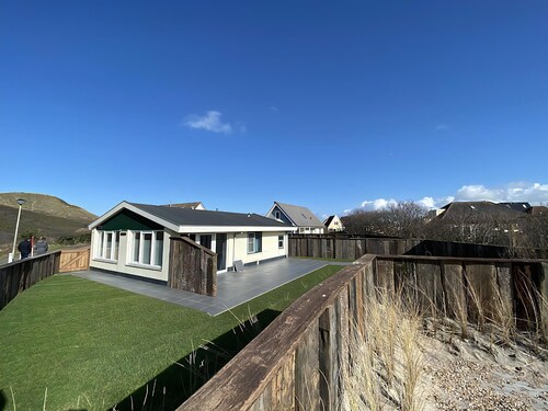 2 Schlafzimmer Unterkunft in Callantsoog