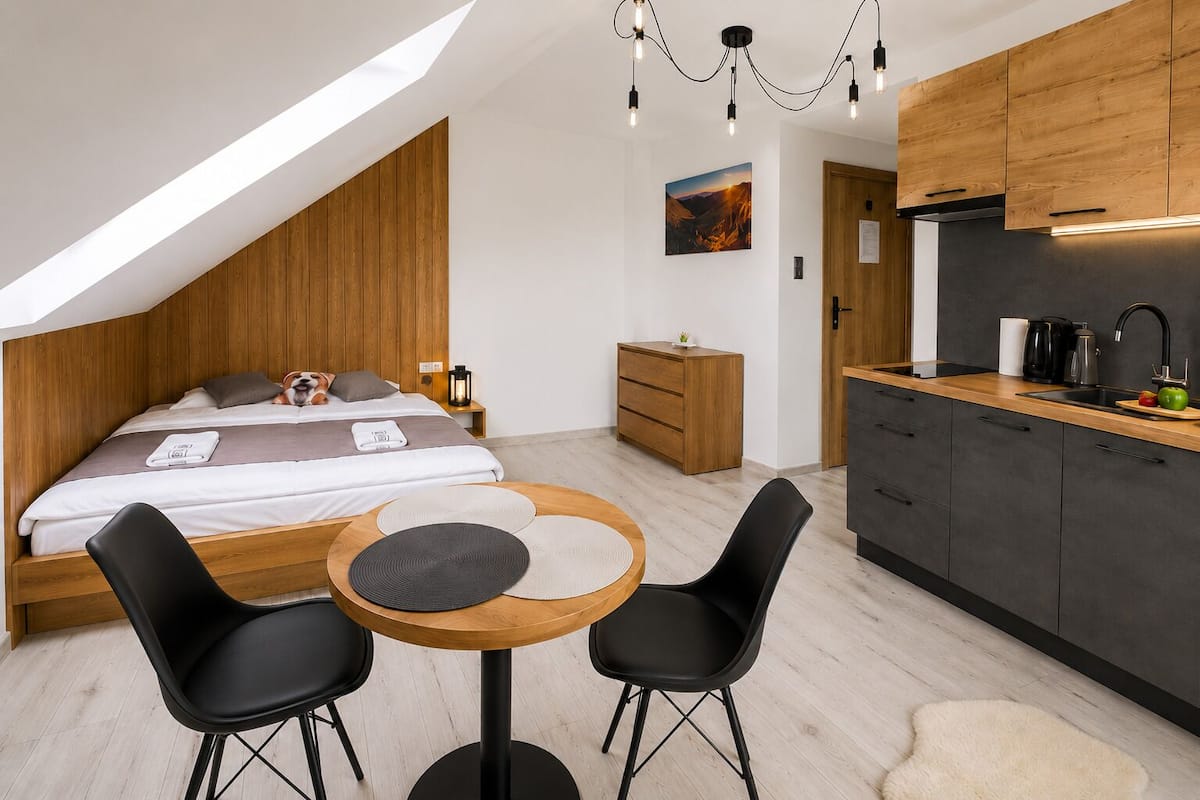 Classic Room, Mountain View