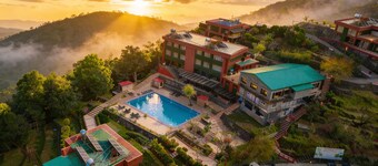 Foxoso Aamari Resort A Luxury Retreat