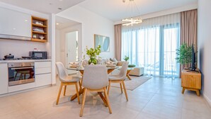 Apartment, 1 Bedroom, Pool Access | In-room dining - Easygo- Sky High 1bdr Downtown Views 03 (Dubai)