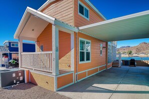 Exterior - Sunkissed Hideaway, Front Row at Roadrunner Resort (Parker)