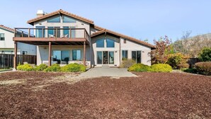 Interior - @ Marbella Lane - Amazing Views Serene Retreat (Fremont)