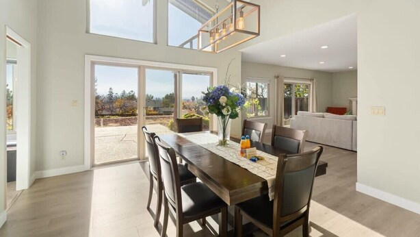 Interior - @ Marbella Lane - Amazing Views Serene Retreat (Fremont)