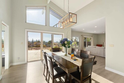 @ Marbella Lane - Amazing Views Serene Retreat