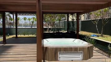 Hidromassagem externa