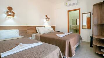 Luxury Room, Sea View, Sea Facing | Free WiFi, bed sheets