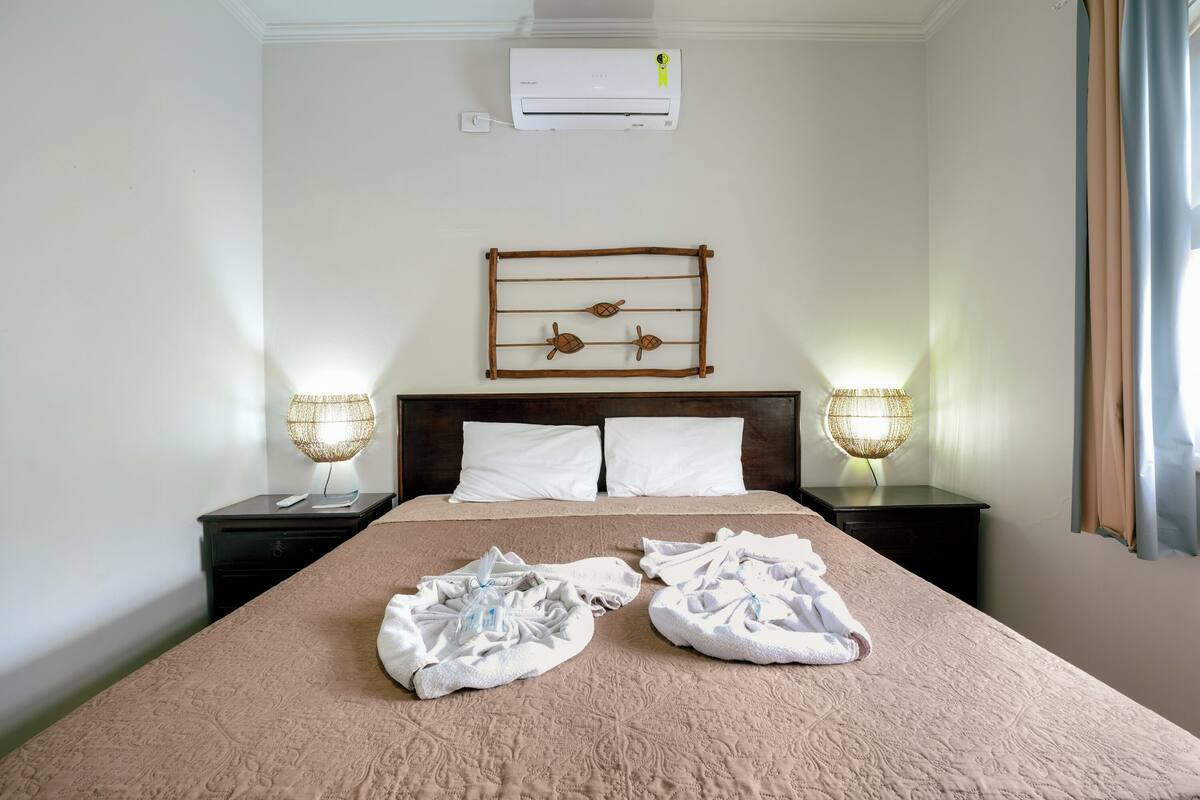 Wifi gratis y ropa de cama 