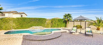 Outdoor Oasis in Goodyear: Stay & Play!