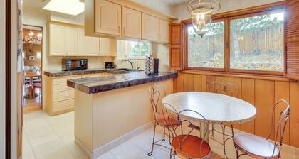 3 Mi to Reno Riverwalk: 'quail Walk' Custom Home