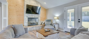 Walk to Gulf: Tranquil Home w/ Yard in Pcb!