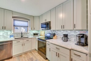 House (3 Bedrooms) | Interior - Walk to Gulf: Tranquil Home w/ Yard in Pcb! (Panama City Beach)