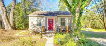 5 Mi to Downtown Beaufort: Pet-friendly Cottage!