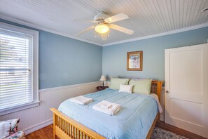 Cottage (2 Bedrooms) | Interior