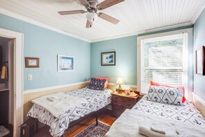 Cottage (2 Bedrooms) | Bahagian dalam