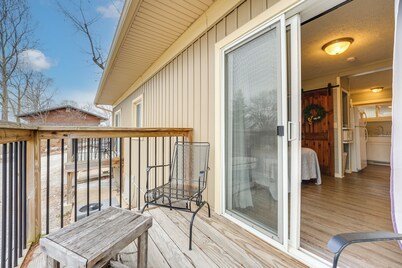 Hike, Boat, Fish & More: Table Rock Lake Cottage