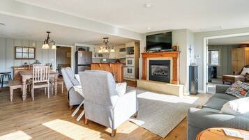 Cottage (3 Bedrooms) | Front of property