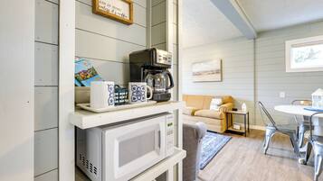 Apartment (1 Bedroom) | Interior