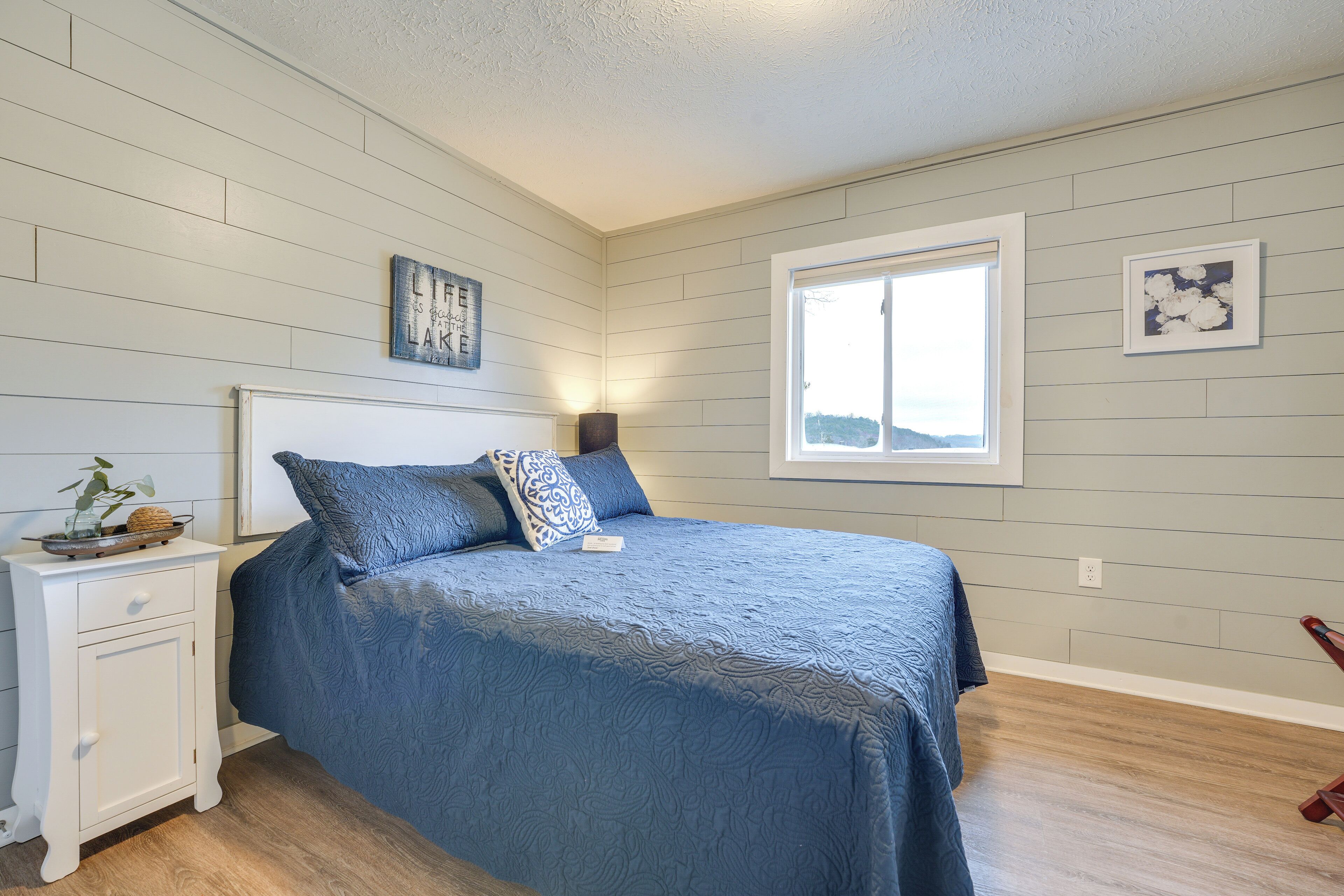 Apartment (1 Bedroom) | Interior