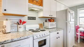 Cottage (1 Bedroom) | Interior