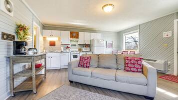 Cottage (1 Bedroom) | Interior