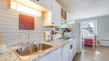 Cottage (1 Bedroom) | Interior