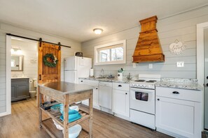 Cottage (1 Bedroom) | Interior