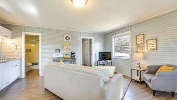 Cottage (1 Bedroom) | Interior