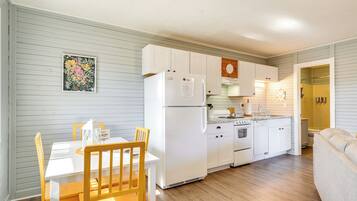 Cottage (1 Bedroom) | Interior