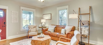 15 Mi to Dtwn Lexington: Serene Wilmore Home!
