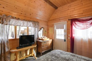 Apartment (0 Bedroom) | Interior - Walk to Trails & Butte Creek: Cozy Retreat w/ Deck (Butte Meadows)
